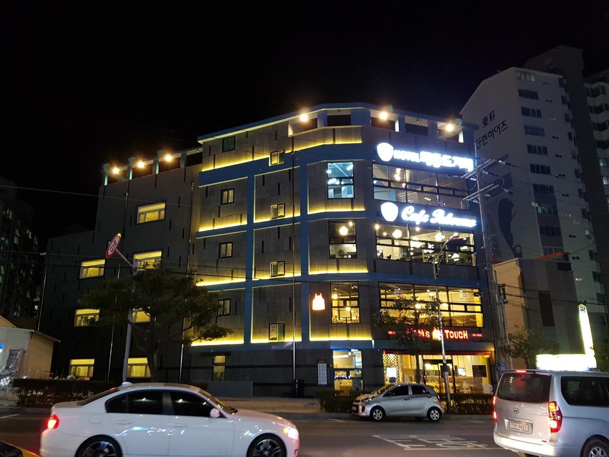 Maison De Geoje Exterior photo